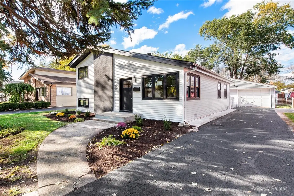 600 N Iowa Avenue, Villa Park, IL 60181 - Image #1