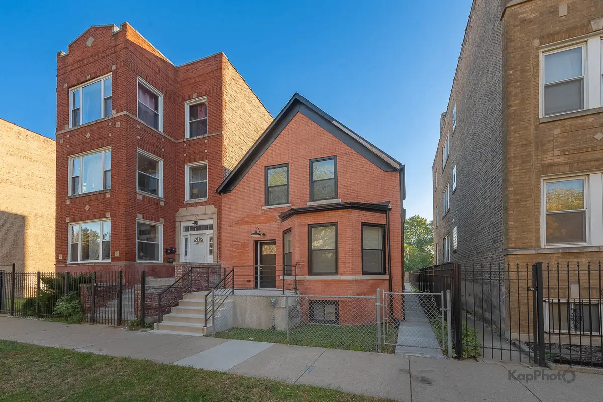 527 N Ridgeway Avenue, Chicago, IL 60624 - Image #1
