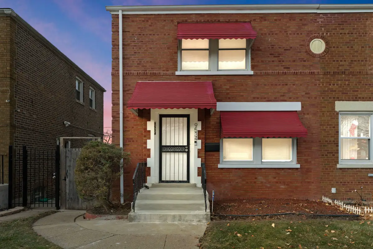 9534 S Avalon Avenue, Chicago, IL 60628 - Image #1