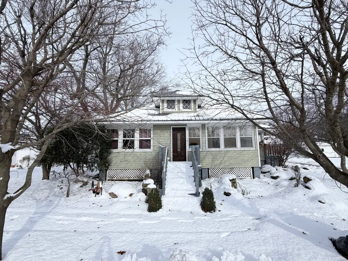 102 E Lincoln Street, Pesotum, IL 61863 - Image #1