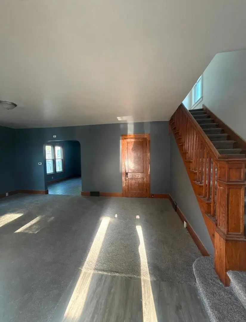 1218 S State Avenue, Freeport, IL 61032 - #2