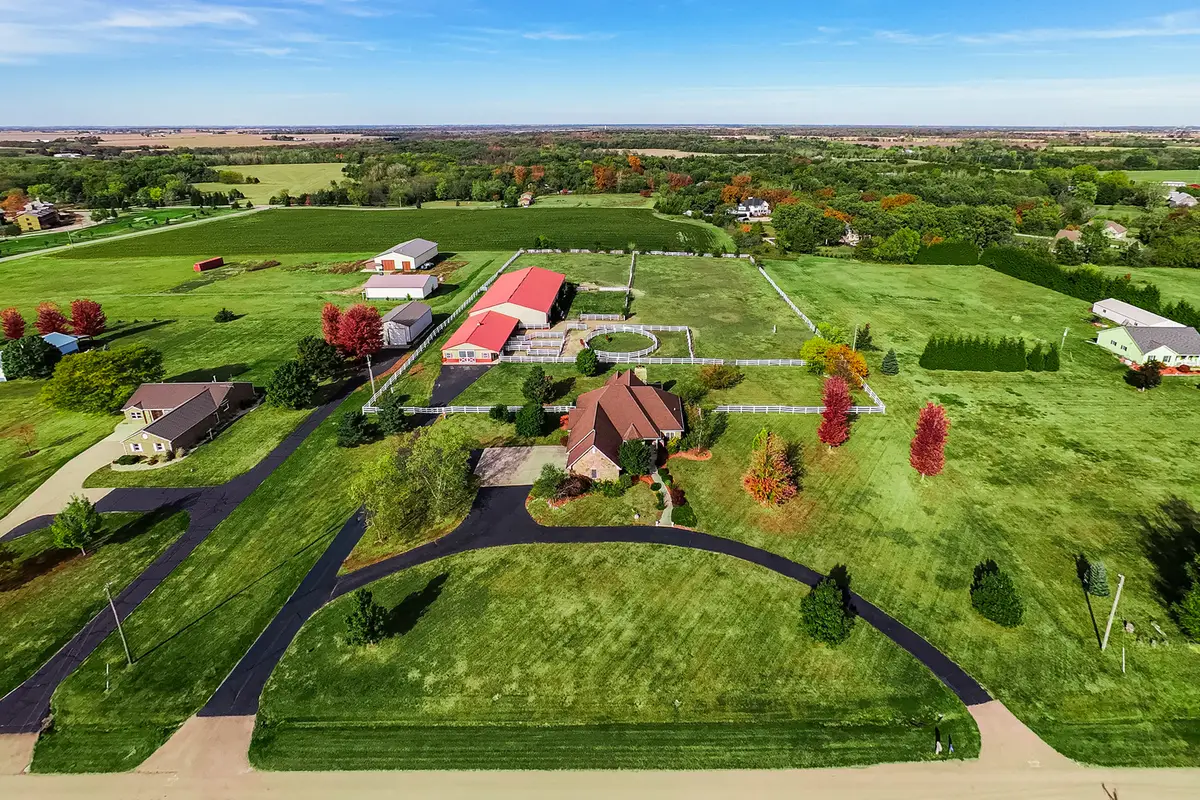 2601 N 3653rd Road, Sheridan, IL 60551 - Image #1