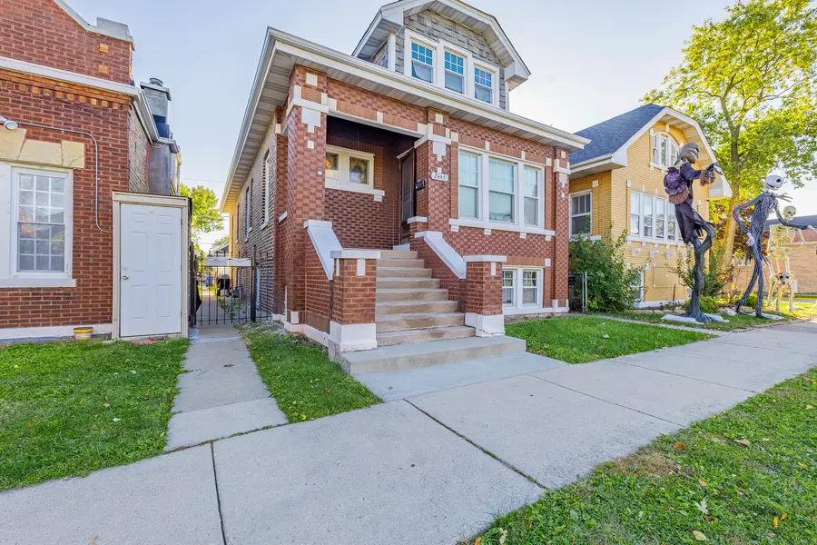 2445 S 58th Avenue, Cicero, IL 60804 - Image #2