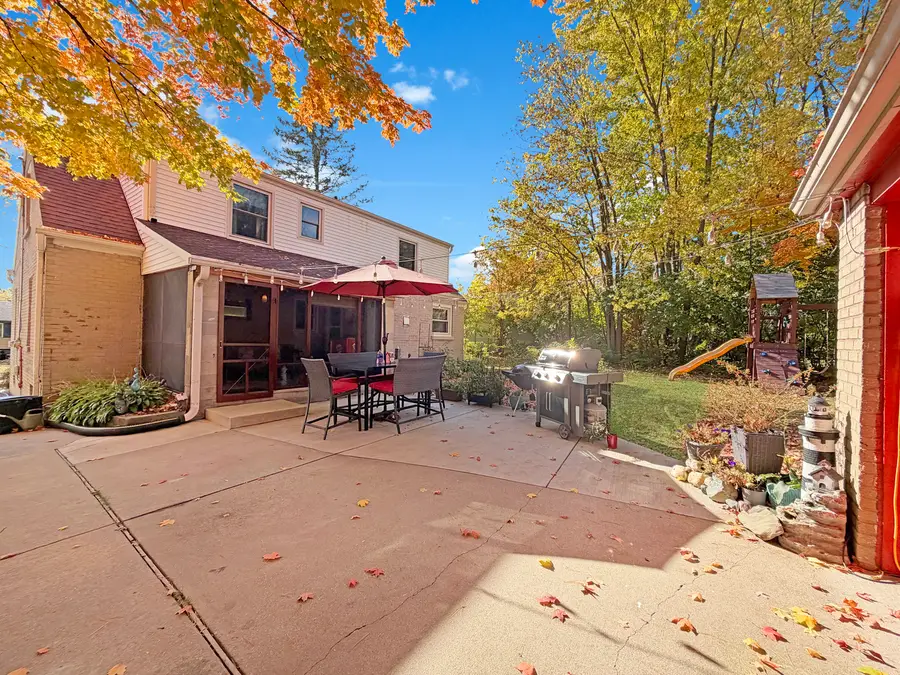 1224 W Violet Street, Freeport, IL 61032 - Image #2