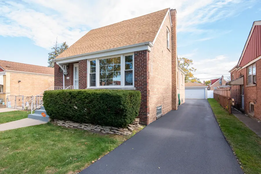 14533 S Parnell Avenue, Riverdale, IL 60827 - Image #2