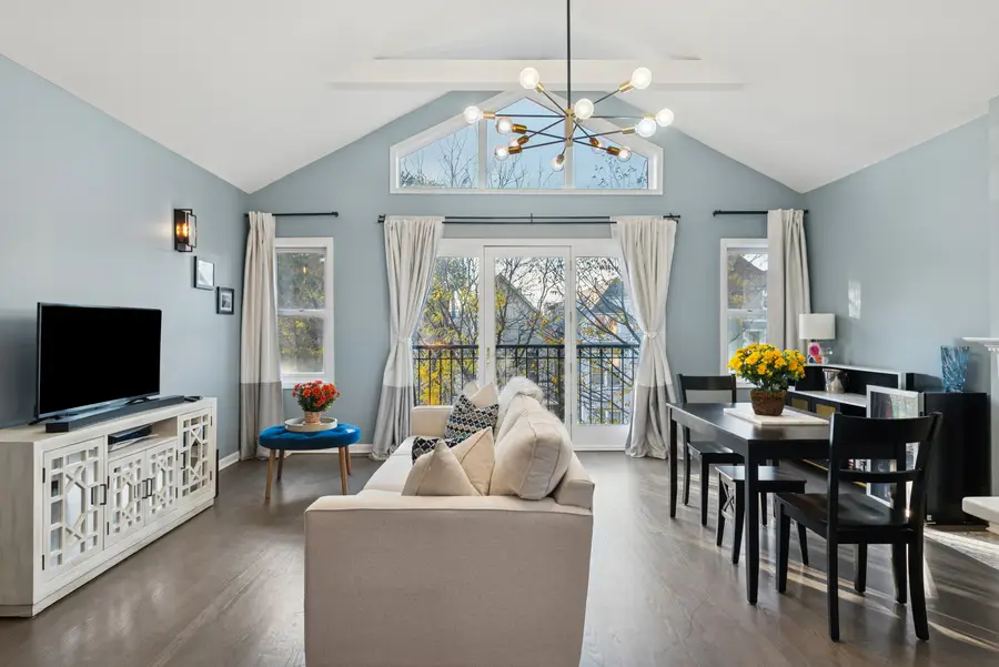 Address Withheld By Seller, Chicago, IL 60657 - Image #3