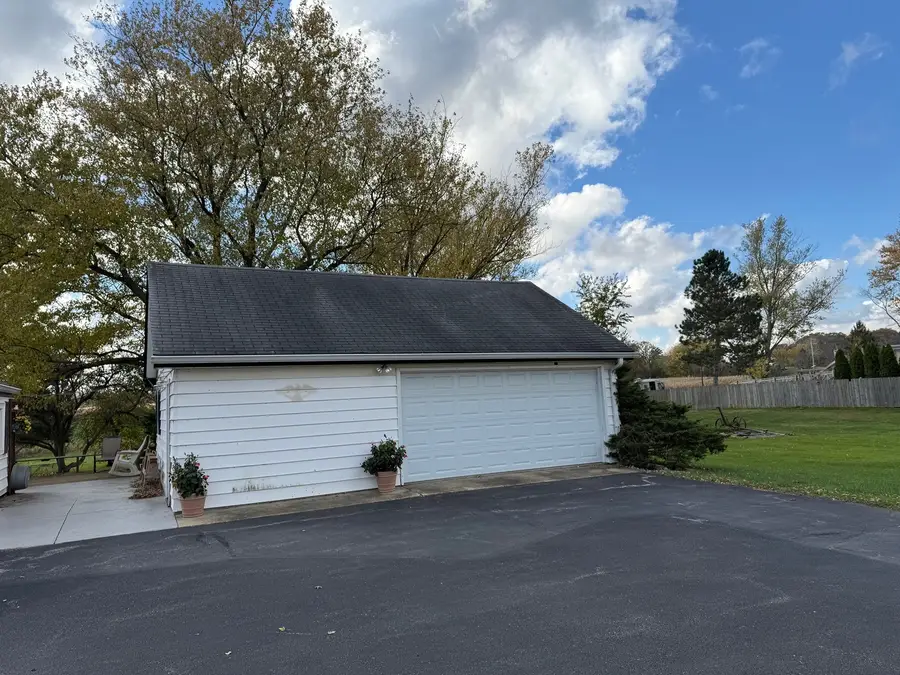 Address Withheld By Seller, Wadsworth, IL 60083 - Image #2