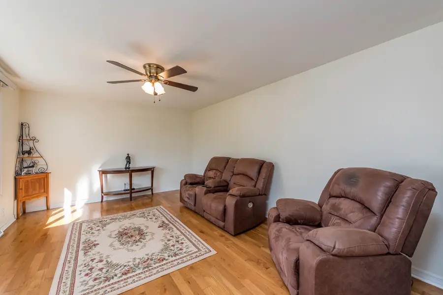 38697 N Cedar Avenue N, Beach Park, IL 60099 - Image #2