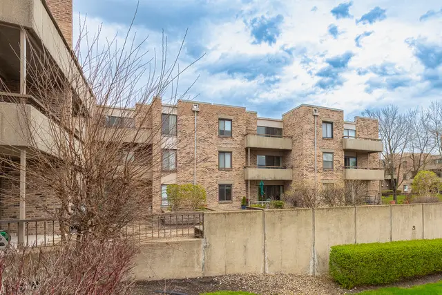 1926 Prairie Square #316B, Schaumburg, IL 60173 - Image #3