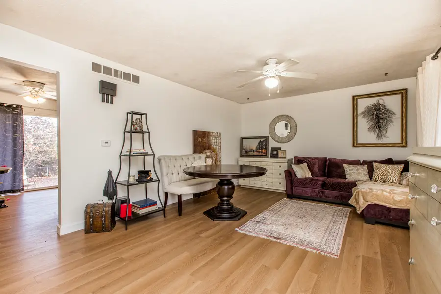 Address Withheld By Seller, Bloomington, IL 61704 - Image #3