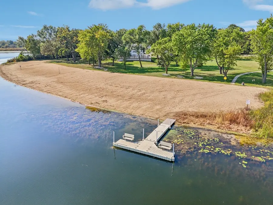 533 Blue Springs Drive, Fox Lake, IL 60020 - Image #2