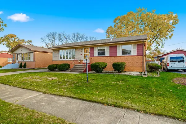 22 Charing Cross Road, Chicago Heights, IL 60411