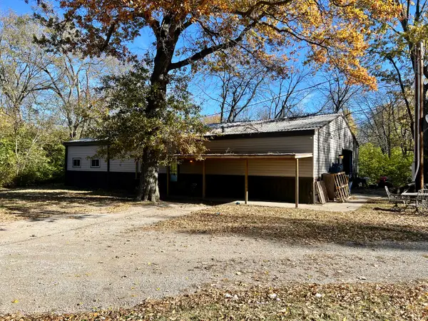 2175 Old Police Park Road, St. Joseph, IL 61873