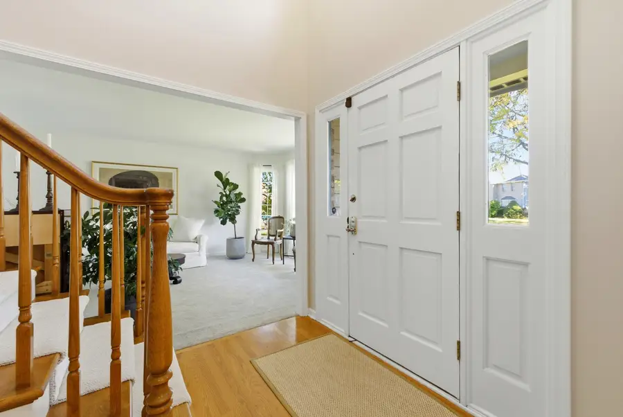 6812 Greene Road, Woodridge, IL 60517 - Image #3