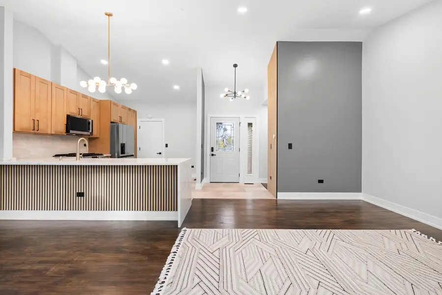 531 Lasalle Lane, Buffalo Grove, IL 60089 - Image #3