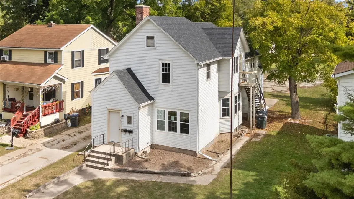 2409 Gilboa Avenue, Zion, IL 60099 - Image #1