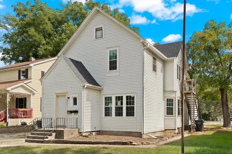 2409 Gilboa Avenue, Zion, IL 60099 - Image #3