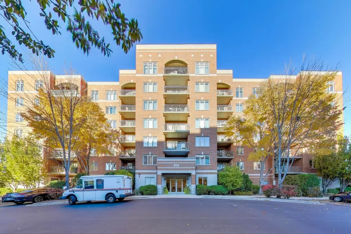 370 S Western Avenue #505, Des Plaines, IL 60016 - Image #1
