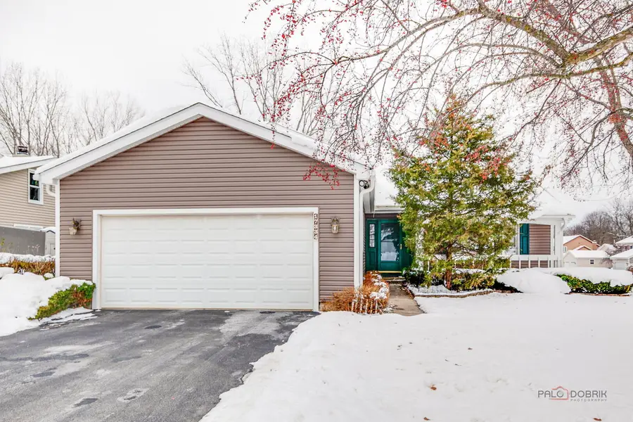 Address Withheld By Seller, Grayslake, IL 60030 - Image #2