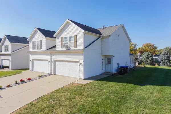 1121 Doral Drive, Bloomington, IL 61701