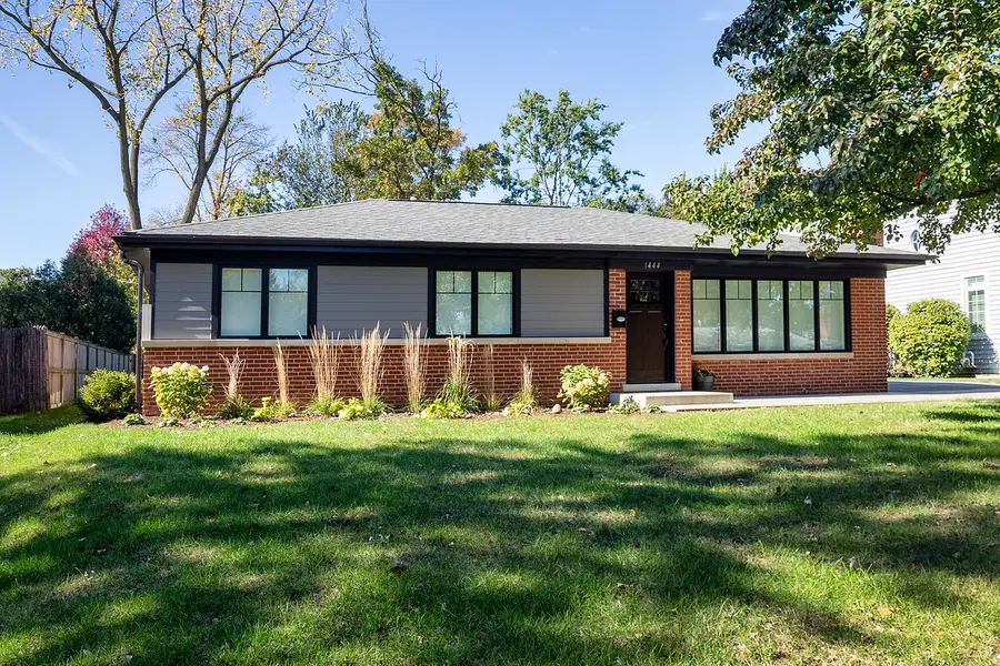 1444 Crowe Avenue, Deerfield, IL 60015 - Image #2