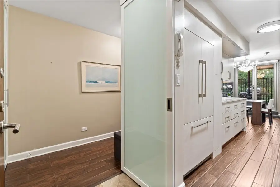 Address Withheld By Seller, Chicago, IL 60610 - Image #2