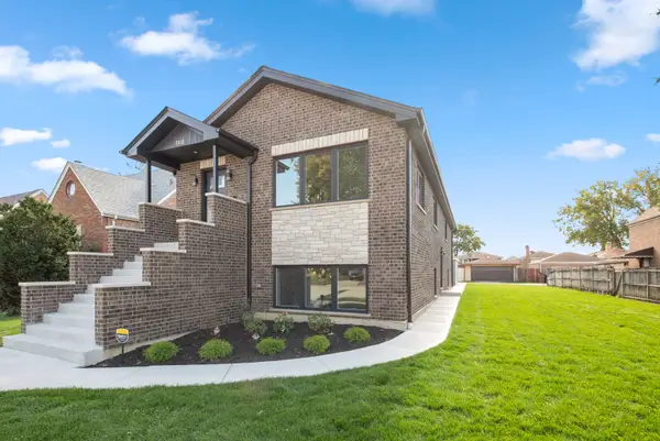 7311 W 58th Street, Summit, IL 60501