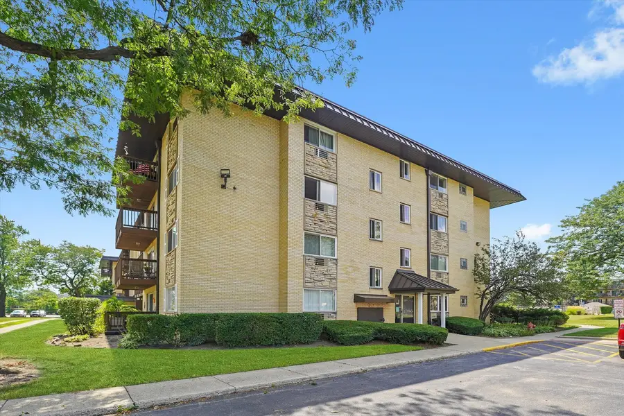 2226 S Goebbert Road S #473, Arlington Heights, IL 60005 - Image #3