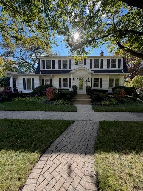 435 Elmore Street, Park Ridge, IL 60068