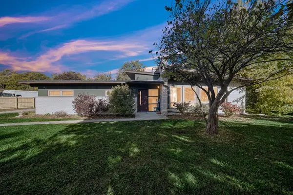 19W034 18th Place, Lombard, IL 60148