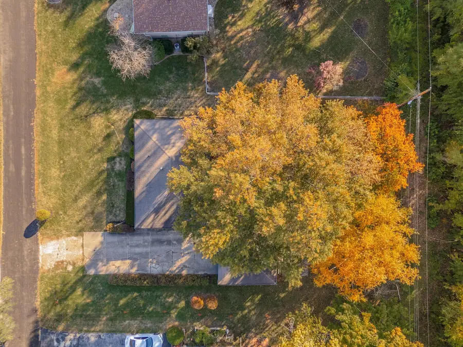 2707 Hobson Drive, Bloomington, IL 61704 - Image #3