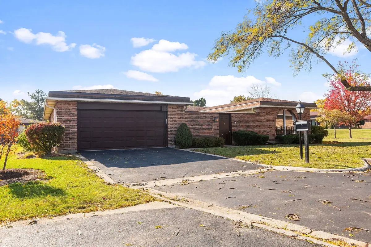 2425 El Cid Lane, Northbrook, IL 60062 - Image #1