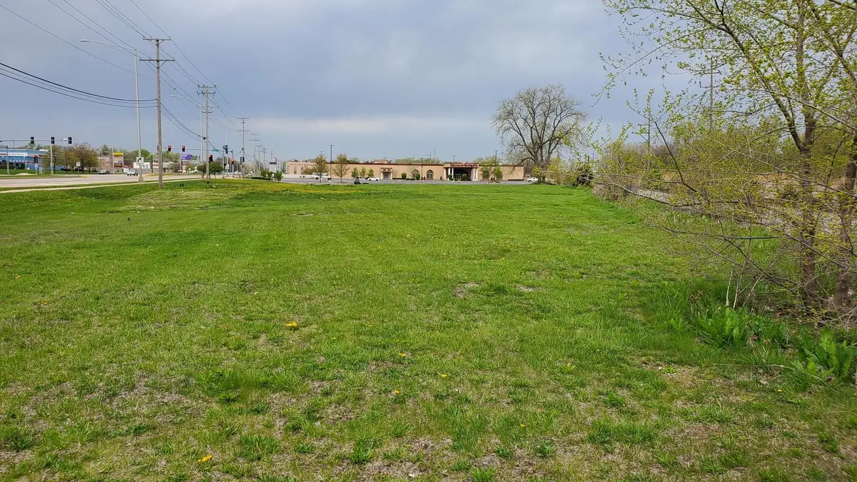 18W570 W North Avenue, Villa Park, IL 60181 - Image #1