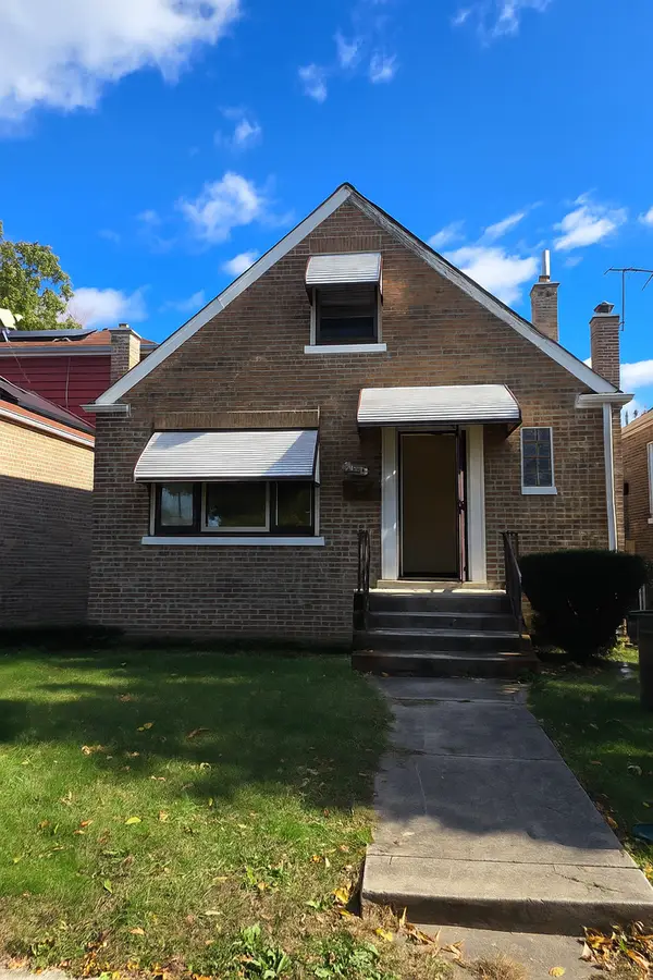 9755 S Maryland Avenue, Chicago, IL 60628