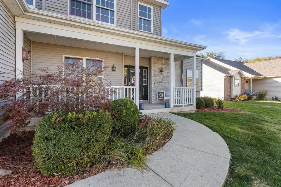 407 W Walnut Street, Tolono, IL 61880 - Image #3