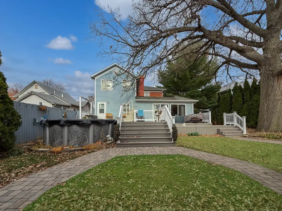 110 W Mason Street, Lena, IL 61048 - Image #2