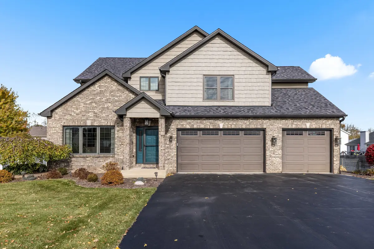 6216 Schaumburg Lane, Roscoe, IL 61073 - Image #1