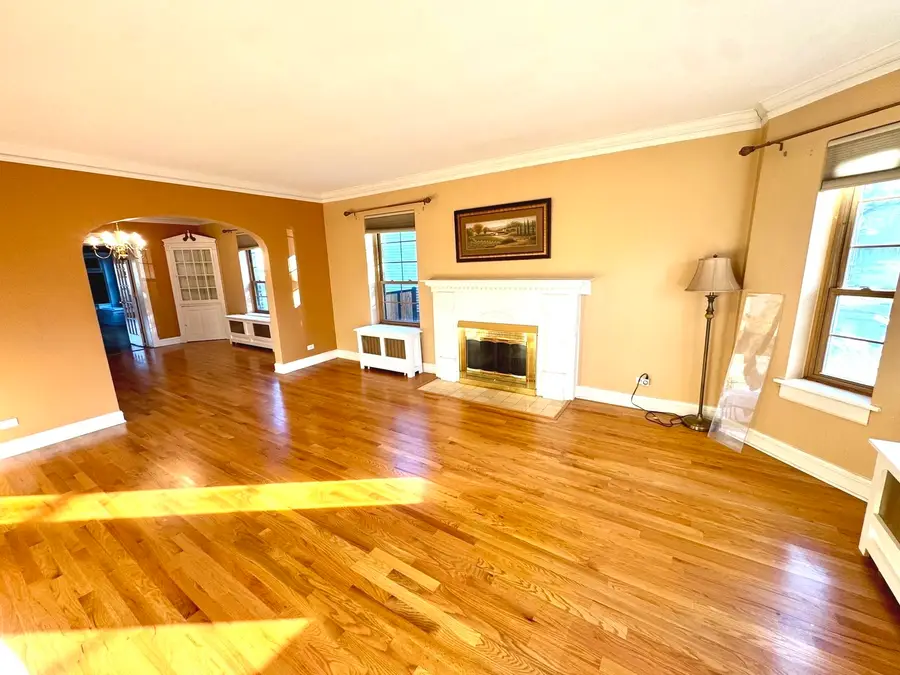 11143 S Artesian Avenue, Chicago, IL 60655 - Image #3