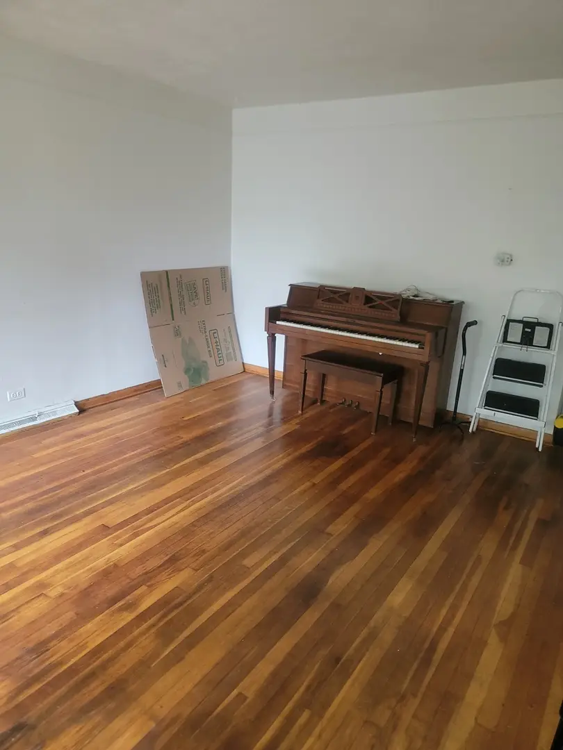 14817 Lexington Avenue, Harvey, IL 60426 - Image #2