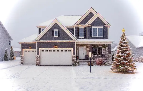 2011 Timberwood Lane, Chesterton, IN 46304