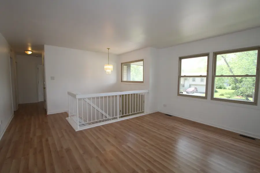 5808 Allemong Drive, Matteson, IL 60443 - Image #3