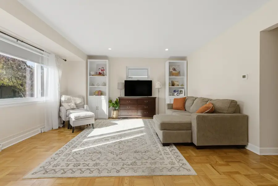 7448 W Jonquil Terrace, Niles, IL 60714 - Image #2