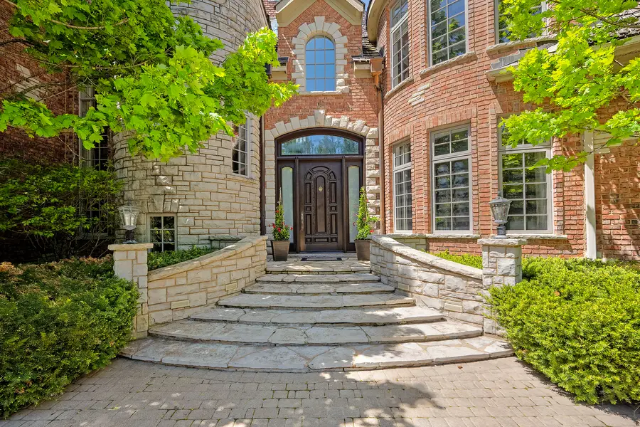 1890 Robinwood Lane, Riverwoods, IL 60015 - Image #2