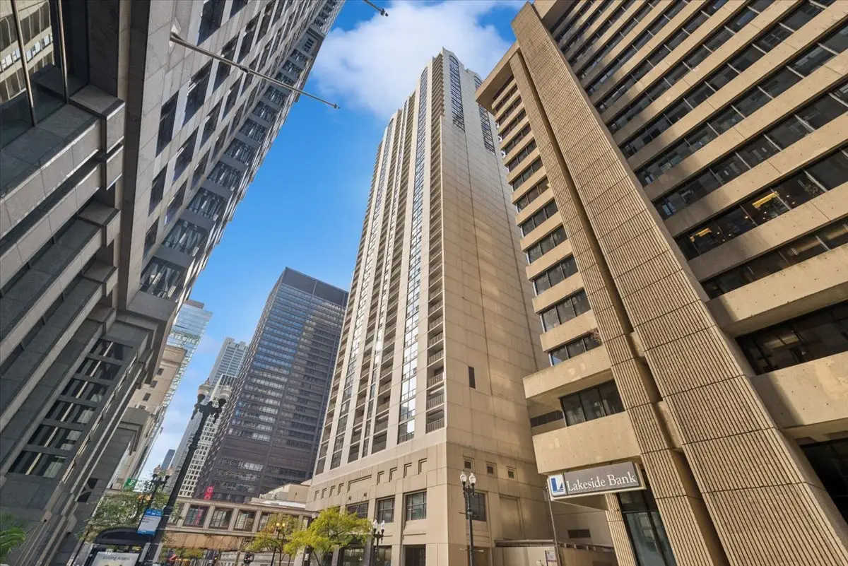 200 N Dearborn Street #4407, Chicago, IL 60601 - Image #1