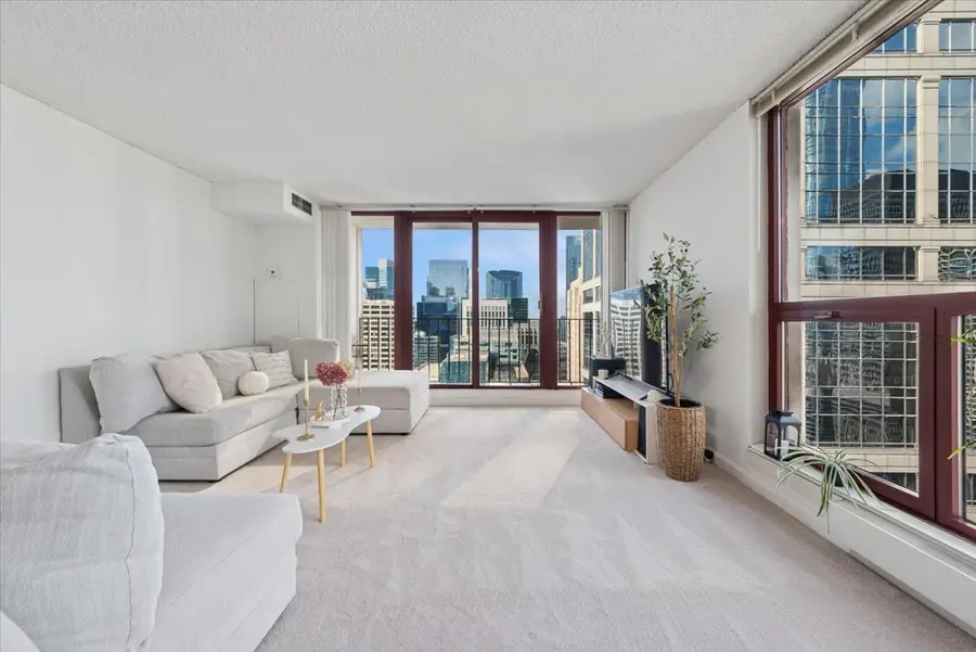 200 N Dearborn Street #4407, Chicago, IL 60601 - Image #3