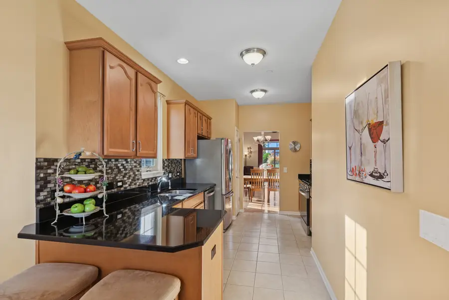 706 Owl Creek Lane, Gurnee, IL 60031 - Image #3