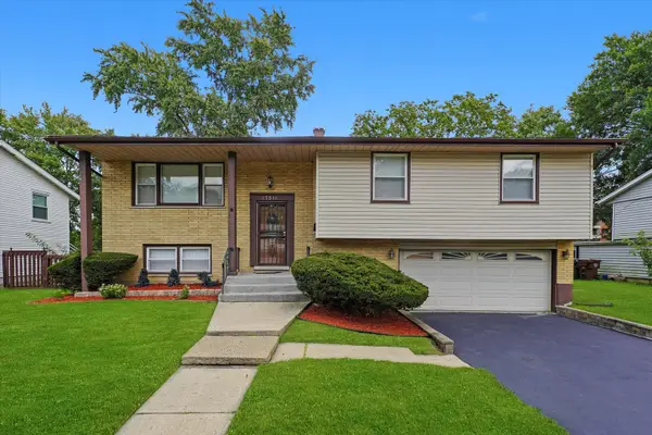 17311 Burr Oak Lane, Hazel Crest, IL 60429