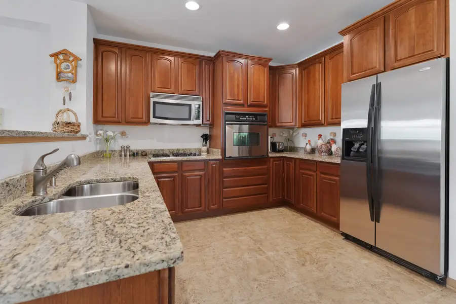 1385 Scarboro Road #204, Schaumburg, IL 60193 - Image #3