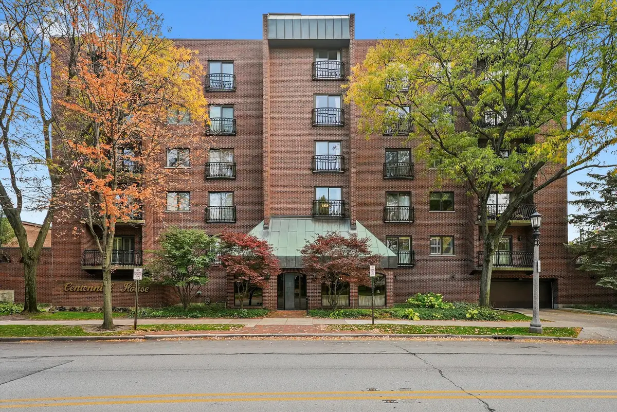 7575 Lake Street #5C, River Forest, IL 60305 - Image #1