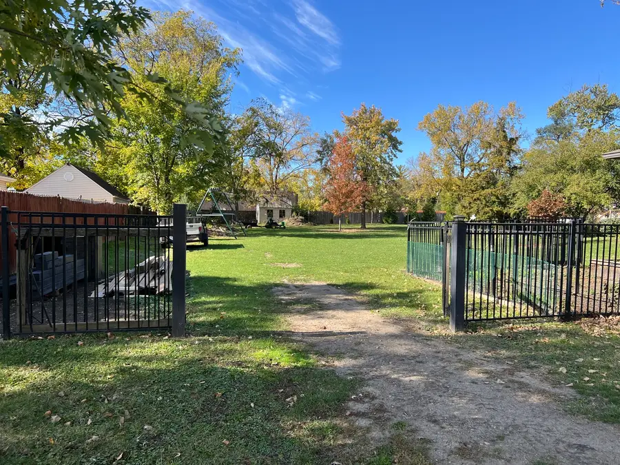 4226 Florence Avenue, Downers Grove, IL 60515 - Image #2